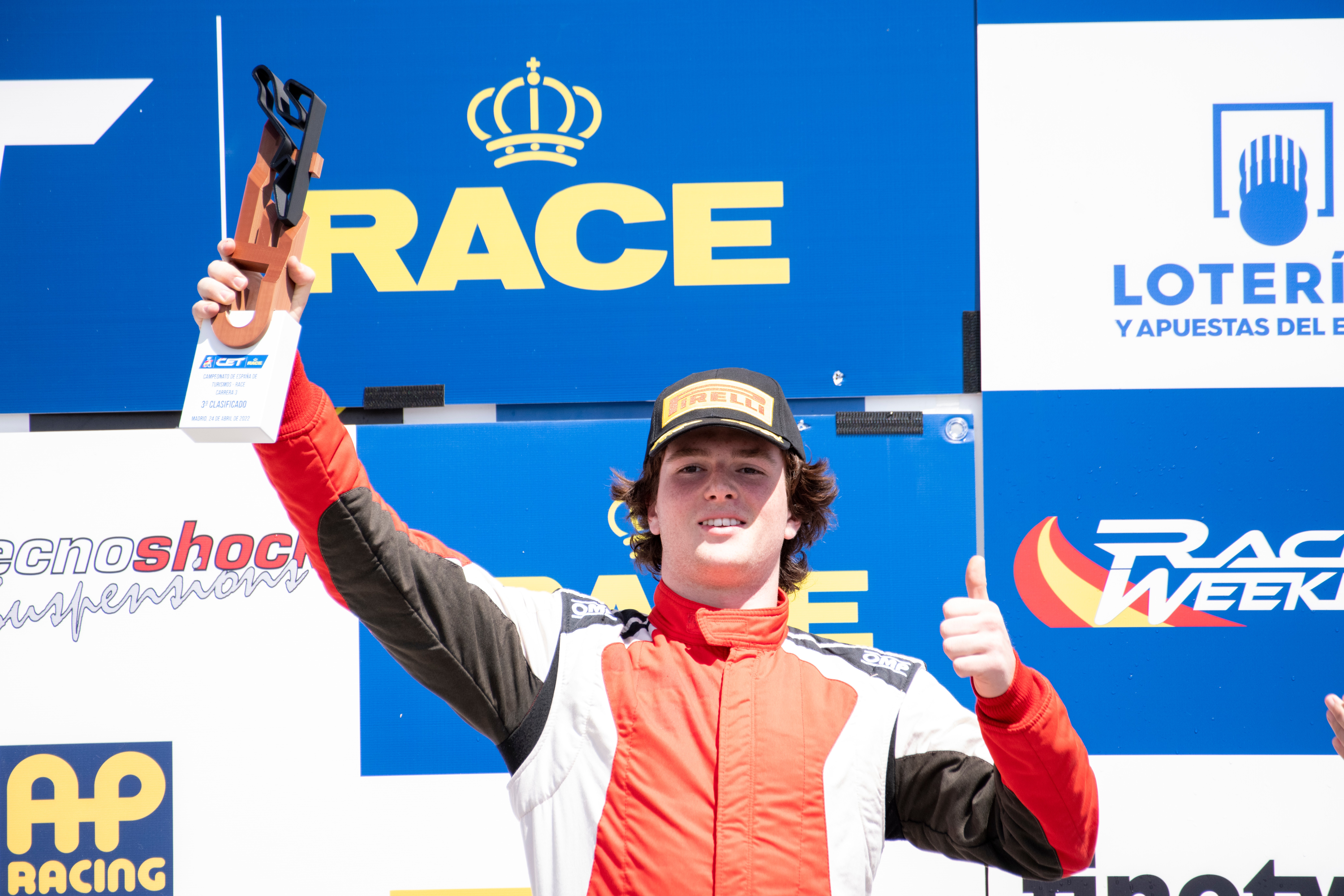 Fin de semana agridulce para Erik Zabala en el inicio del Campeonato de Espa&ntilde;a de Turismos